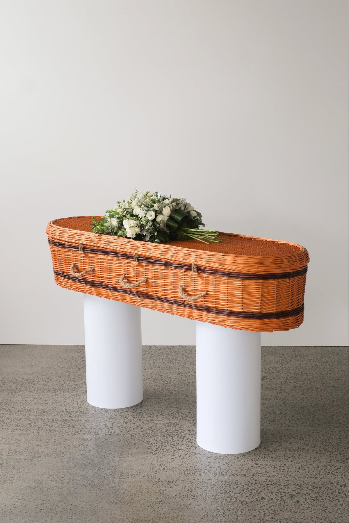 Gowell Eternity Willow Casket in Chestnut