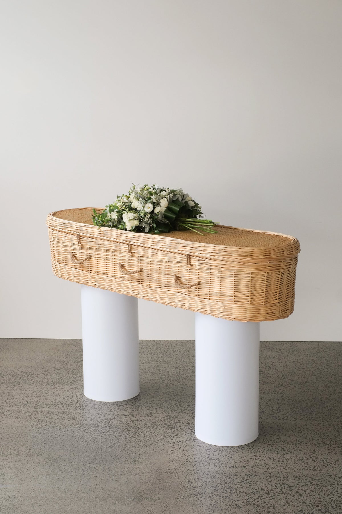 Gowell Eternity Willow Casket in Natural