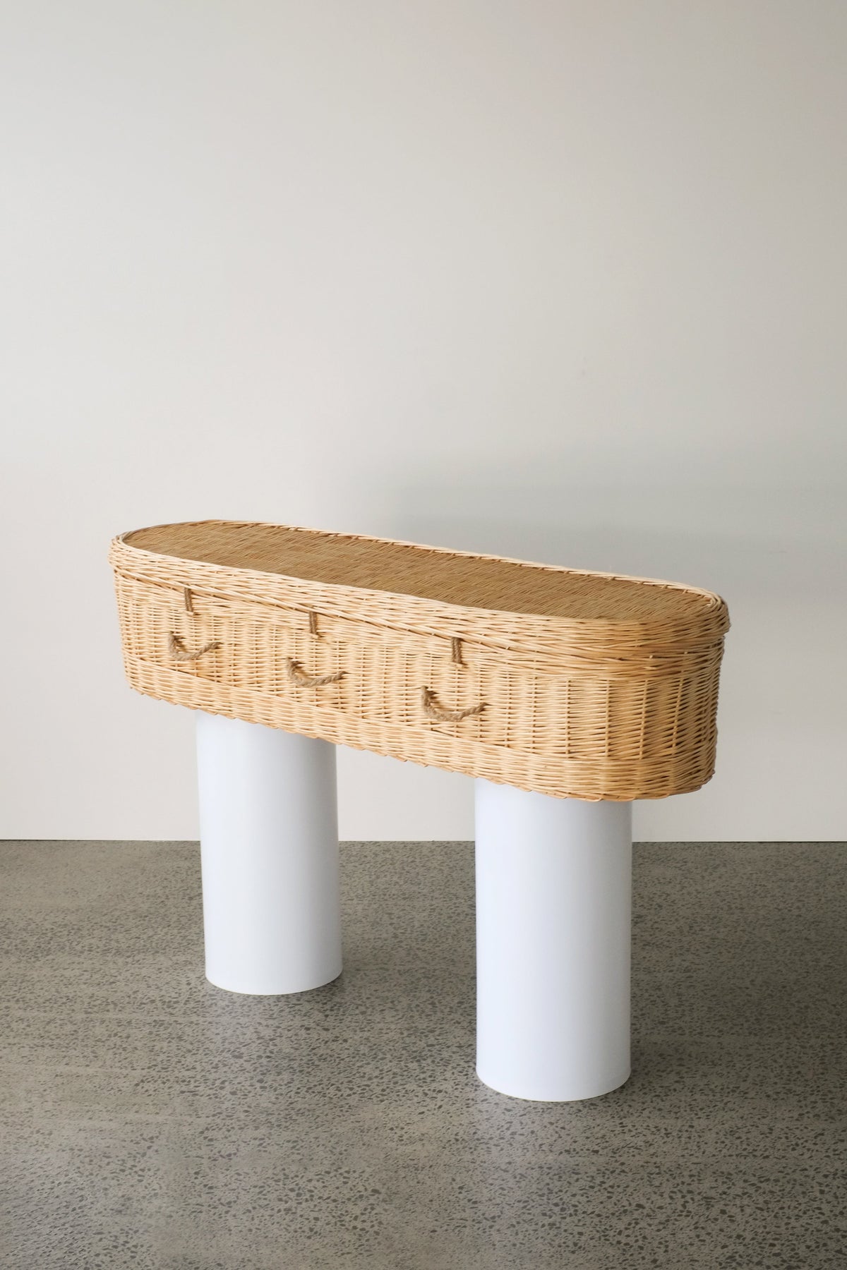 Gowell Eternity Willow Casket in Natural