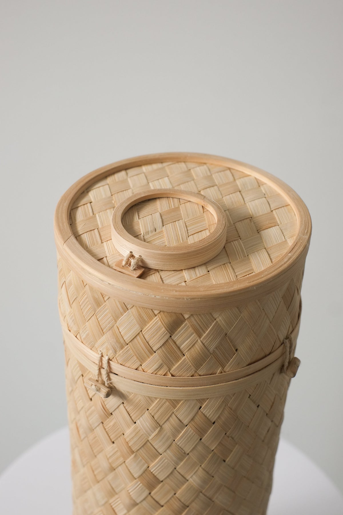 Natural Bamboo Scatter Tube
