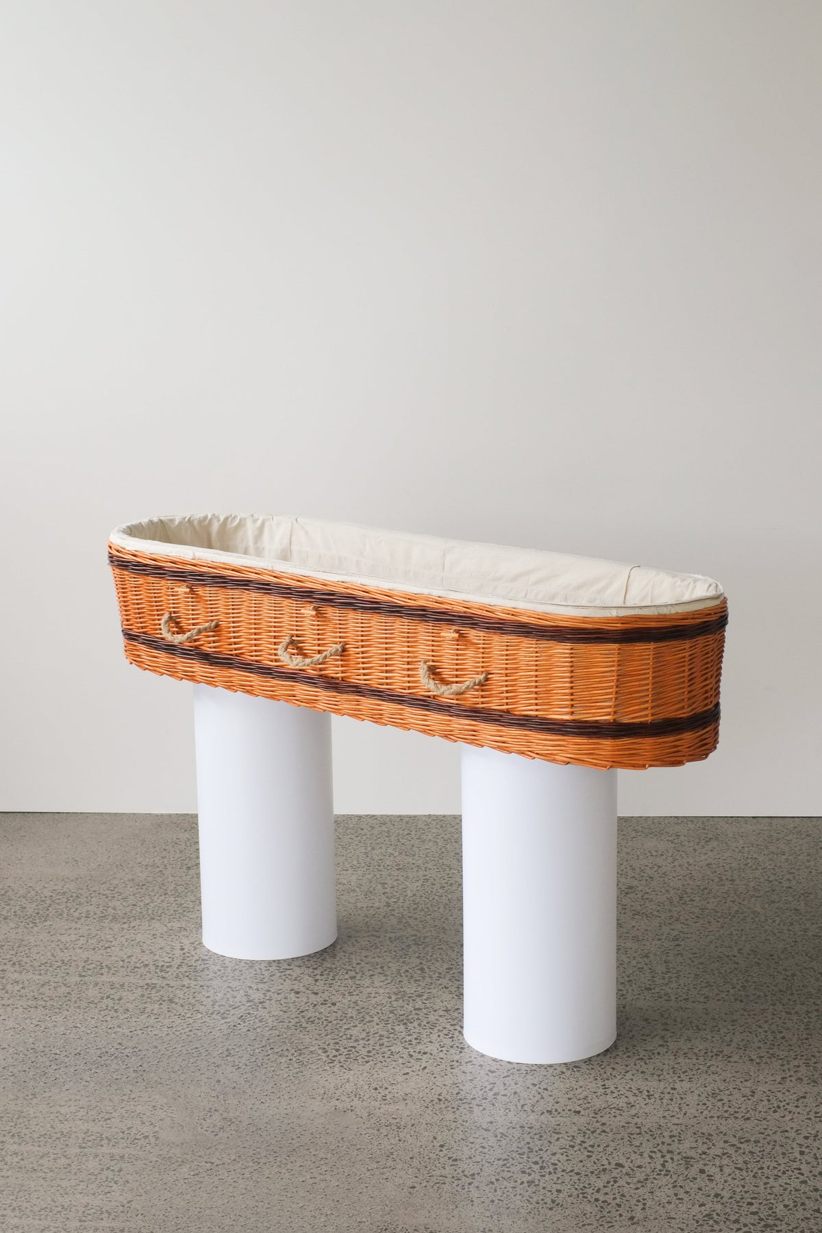 Gowell Eternity Willow Casket in Chestnut
