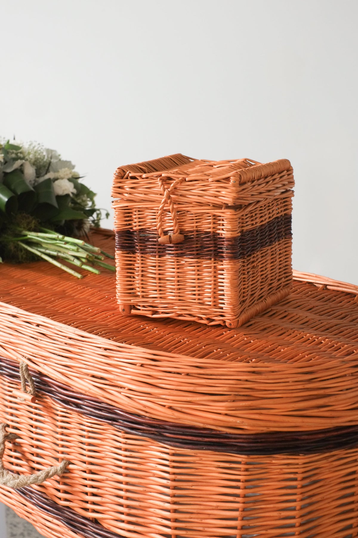 Willow Urn