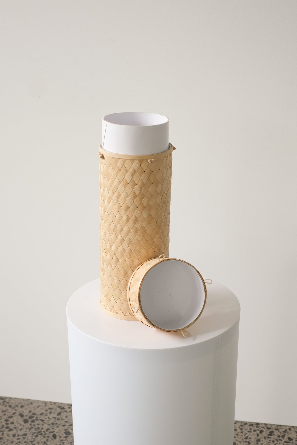 Natural Bamboo Scatter Tube