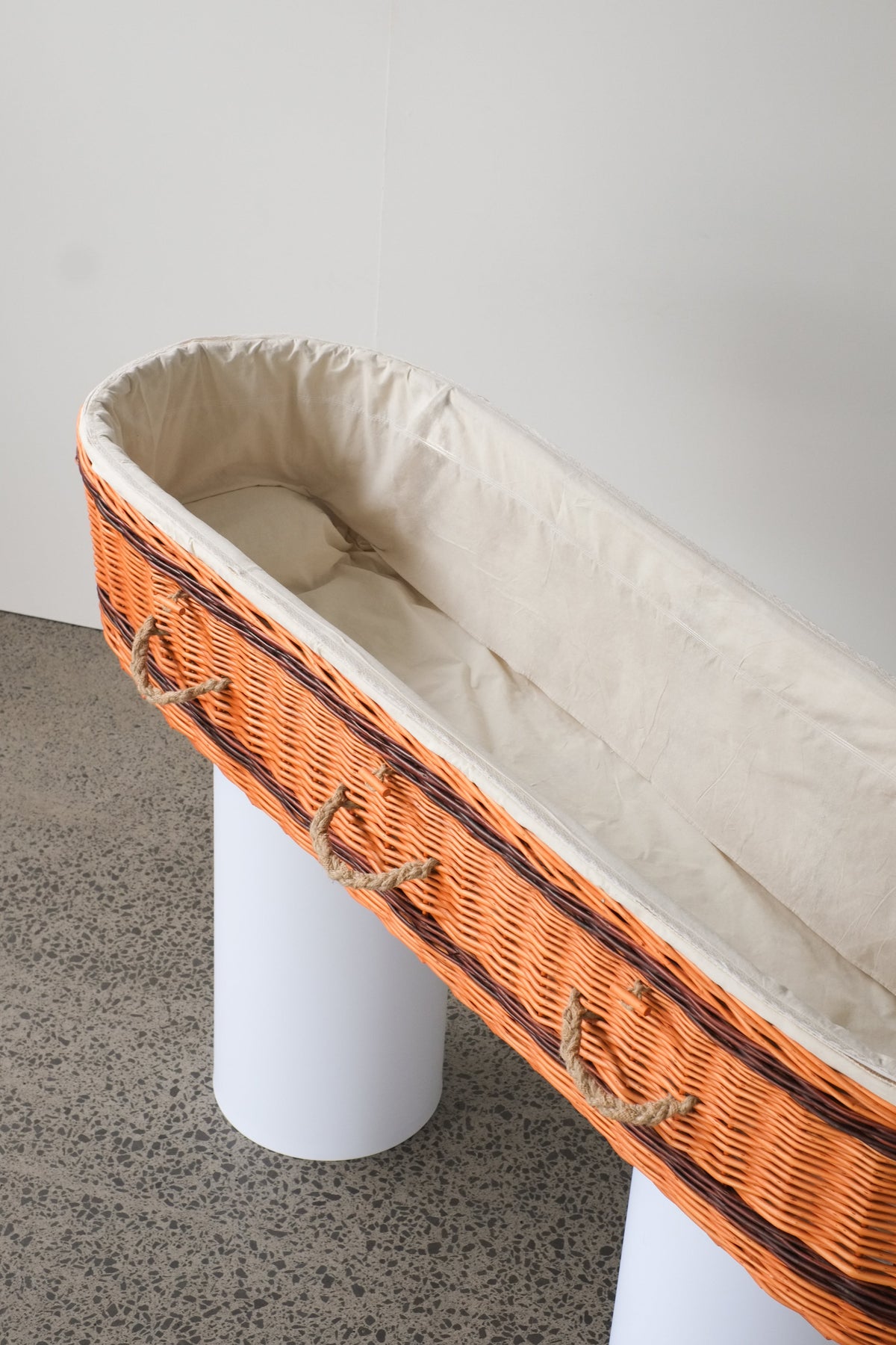 Gowell Eternity Willow Casket in Chestnut